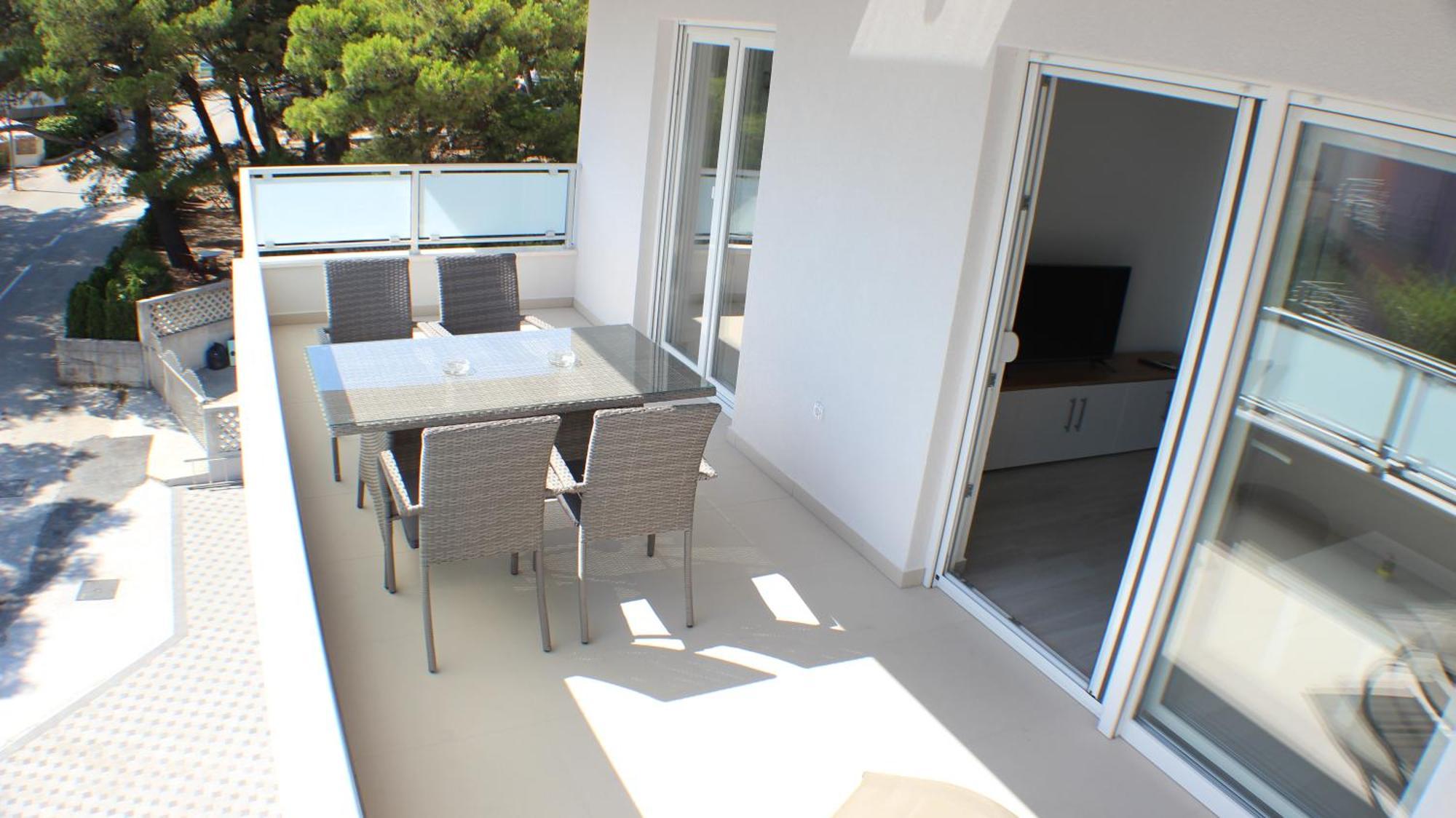 Apartments Danica Промайна Стая снимка